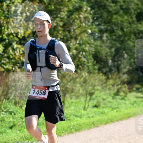 27.09.2026 - 35. Volkslauf durch das schöne Alstertal Dr. Thomas Lammeyer http://msf.ph/oto/10575209 27.09.2026 11:36:29 Laufen 1458 meine-sportfotos.de