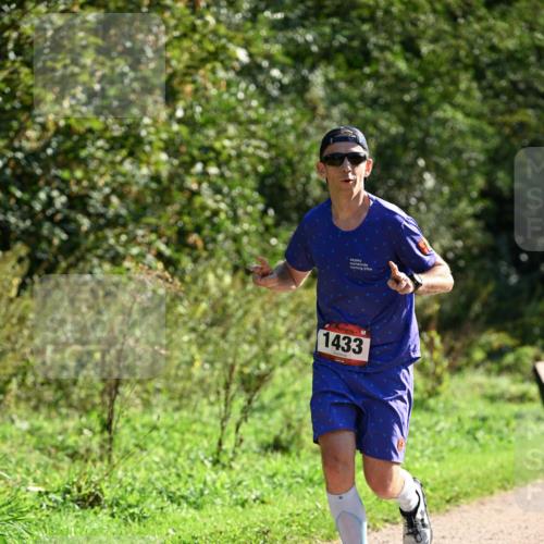 27.09.2026 - 35. Volkslauf durch das schöne Alstertal Dr. Thomas Lammeyer http://msf.ph/oto/10575387 27.09.2026 11:37:41 Laufen 1433 meine-sportfotos.de