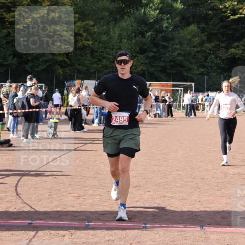 27.09.2026 - 35. Volkslauf durch das schöne Alstertal Strokosch-Dieckow http://msf.ph/oto/10575525 27.09.2026 12:36:00 Ziel 2482, 2495 meine-sportfotos.de