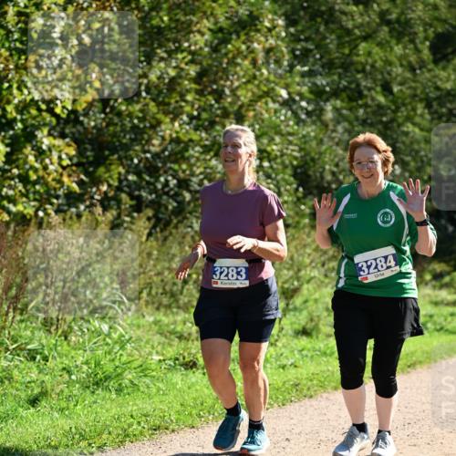 27.09.2026 - 35. Volkslauf durch das schöne Alstertal Dr. Thomas Lammeyer http://msf.ph/oto/10575612 27.09.2026 11:38:47 Laufen 3283, 3284 meine-sportfotos.de