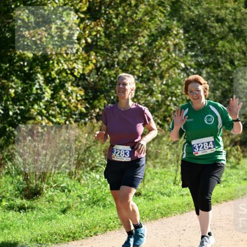 27.09.2026 - 35. Volkslauf durch das schöne Alstertal Dr. Thomas Lammeyer http://msf.ph/oto/10575617 27.09.2026 11:38:47 Laufen 3283, 3284, 72 meine-sportfotos.de
