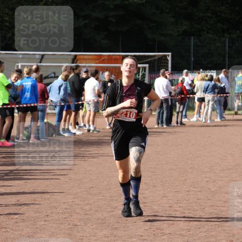 27.09.2026 - 35. Volkslauf durch das schöne Alstertal Strokosch-Dieckow http://msf.ph/oto/10575756 27.09.2026 12:30:02 Ziel 2210, 2211 meine-sportfotos.de