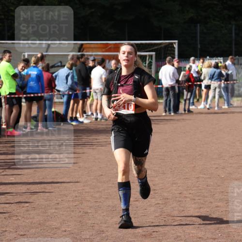 27.09.2026 - 35. Volkslauf durch das schöne Alstertal Strokosch-Dieckow http://msf.ph/oto/10575806 27.09.2026 12:30:02 Ziel 2210, 2211 meine-sportfotos.de