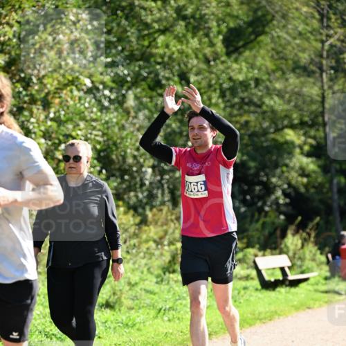 27.09.2026 - 35. Volkslauf durch das schöne Alstertal Dr. Thomas Lammeyer http://msf.ph/oto/10575861 27.09.2026 11:39:31 Laufen 066 meine-sportfotos.de