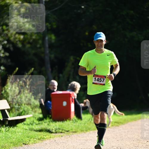 27.09.2026 - 35. Volkslauf durch das schöne Alstertal Dr. Thomas Lammeyer http://msf.ph/oto/10575889 27.09.2026 11:39:43 Laufen 1457 meine-sportfotos.de