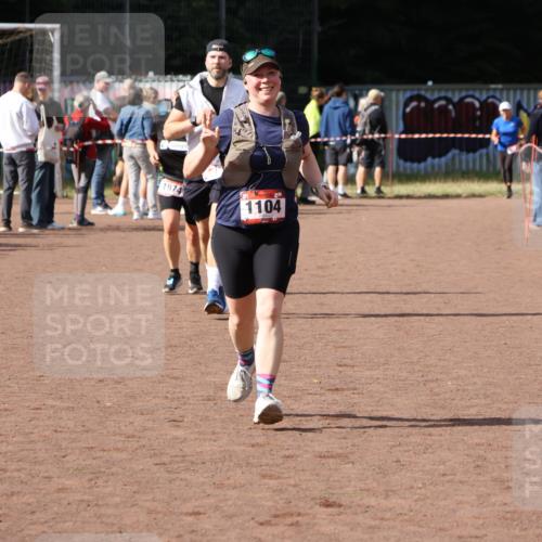 27.09.2026 - 35. Volkslauf durch das schöne Alstertal Strokosch-Dieckow http://msf.ph/oto/10575914 27.09.2026 12:30:19 Ziel 1074, 1104, 2398 meine-sportfotos.de