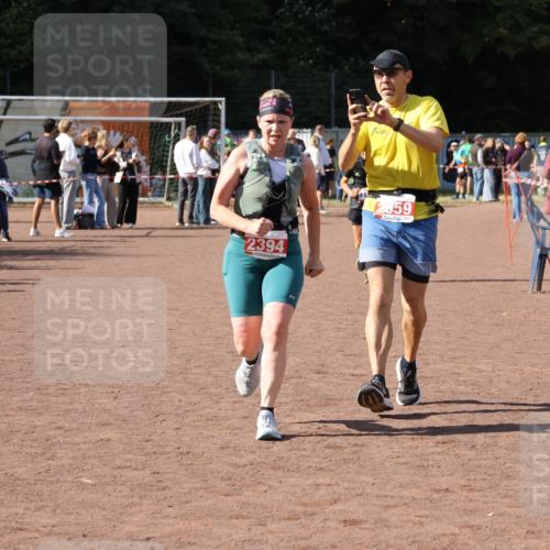 27.09.2026 - 35. Volkslauf durch das schöne Alstertal Strokosch-Dieckow http://msf.ph/oto/10575939 27.09.2026 12:37:56 Ziel 1134, 2394, 2959 meine-sportfotos.de