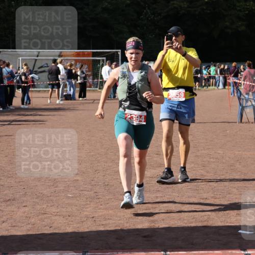 27.09.2026 - 35. Volkslauf durch das schöne Alstertal Strokosch-Dieckow http://msf.ph/oto/10575954 27.09.2026 12:37:57 Ziel 1134, 2394, 2959 meine-sportfotos.de