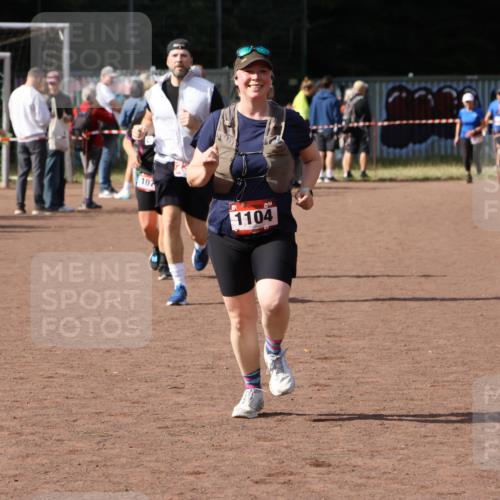 27.09.2026 - 35. Volkslauf durch das schöne Alstertal Strokosch-Dieckow http://msf.ph/oto/10575973 27.09.2026 12:30:19 Ziel 1074, 1104, 2398 meine-sportfotos.de