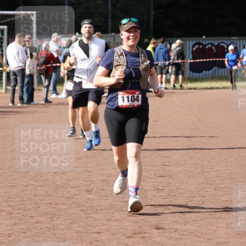 27.09.2026 - 35. Volkslauf durch das schöne Alstertal Strokosch-Dieckow http://msf.ph/oto/10575988 27.09.2026 12:30:19 Ziel 1074, 1104, 2398 meine-sportfotos.de