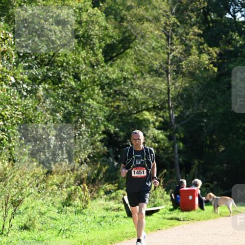 27.09.2026 - 35. Volkslauf durch das schöne Alstertal Dr. Thomas Lammeyer http://msf.ph/oto/10576057 27.09.2026 11:40:35 Laufen 1451 meine-sportfotos.de