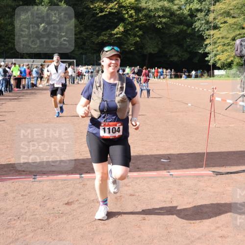 27.09.2026 - 35. Volkslauf durch das schöne Alstertal Strokosch-Dieckow http://msf.ph/oto/10576062 27.09.2026 12:30:23 Ziel 1074, 1104, 2398 meine-sportfotos.de