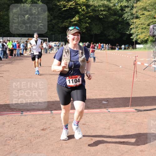 27.09.2026 - 35. Volkslauf durch das schöne Alstertal Strokosch-Dieckow http://msf.ph/oto/10576070 27.09.2026 12:30:23 Ziel 1074, 1104, 2398 meine-sportfotos.de