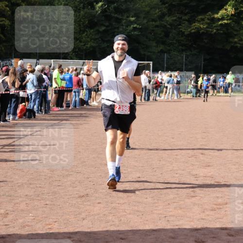 27.09.2026 - 35. Volkslauf durch das schöne Alstertal Strokosch-Dieckow http://msf.ph/oto/10576087 27.09.2026 12:30:24 Ziel 1074, 1104, 2398 meine-sportfotos.de