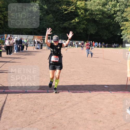 27.09.2026 - 35. Volkslauf durch das schöne Alstertal Strokosch-Dieckow http://msf.ph/oto/10576104 27.09.2026 12:38:04 Ziel 1134, 2341, 2959 meine-sportfotos.de