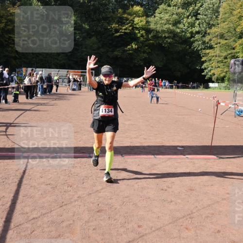 27.09.2026 - 35. Volkslauf durch das schöne Alstertal Strokosch-Dieckow http://msf.ph/oto/10576113 27.09.2026 12:38:05 Ziel 1134, 2341 meine-sportfotos.de