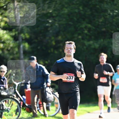 27.09.2026 - 35. Volkslauf durch das schöne Alstertal Dr. Thomas Lammeyer http://msf.ph/oto/10576143 27.09.2026 11:41:23 Laufen 537 meine-sportfotos.de