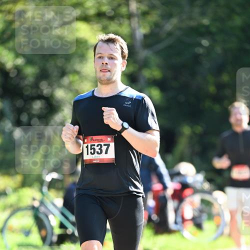 27.09.2026 - 35. Volkslauf durch das schöne Alstertal Dr. Thomas Lammeyer http://msf.ph/oto/10576158 27.09.2026 11:41:25 Laufen 1537 meine-sportfotos.de