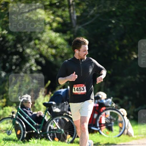 27.09.2026 - 35. Volkslauf durch das schöne Alstertal Dr. Thomas Lammeyer http://msf.ph/oto/10576161 27.09.2026 11:41:27 Laufen 1453 meine-sportfotos.de