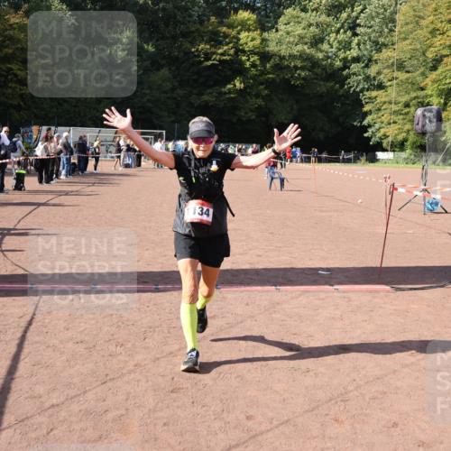 27.09.2026 - 35. Volkslauf durch das schöne Alstertal Strokosch-Dieckow http://msf.ph/oto/10576162 27.09.2026 12:38:05 Ziel 1134, 2341 meine-sportfotos.de
