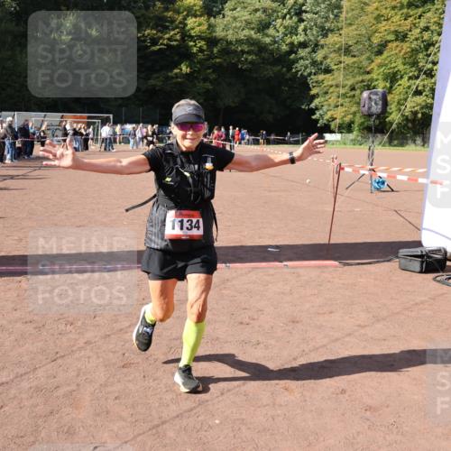 27.09.2026 - 35. Volkslauf durch das schöne Alstertal Strokosch-Dieckow http://msf.ph/oto/10576211 27.09.2026 12:38:05 Ziel 1134, 2341 meine-sportfotos.de