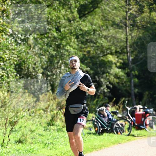 27.09.2026 - 35. Volkslauf durch das schöne Alstertal Dr. Thomas Lammeyer http://msf.ph/oto/10576291 27.09.2026 11:43:01 Laufen 173 meine-sportfotos.de