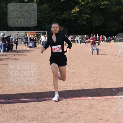 27.09.2026 - 35. Volkslauf durch das schöne Alstertal Strokosch-Dieckow http://msf.ph/oto/10576295 27.09.2026 12:38:10 Ziel 2341 meine-sportfotos.de