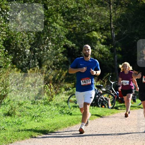 27.09.2026 - 35. Volkslauf durch das schöne Alstertal Dr. Thomas Lammeyer http://msf.ph/oto/10576383 27.09.2026 11:43:57 Laufen 1677, 13218 meine-sportfotos.de