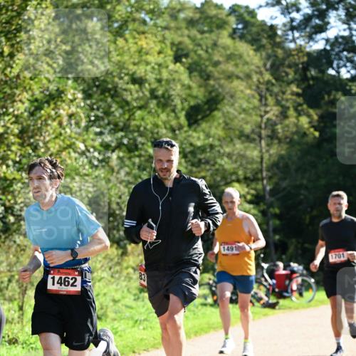 27.09.2026 - 35. Volkslauf durch das schöne Alstertal Dr. Thomas Lammeyer http://msf.ph/oto/10576431 27.09.2026 11:44:08 Laufen 1462, 1491, 1701 meine-sportfotos.de