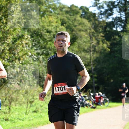 27.09.2026 - 35. Volkslauf durch das schöne Alstertal Dr. Thomas Lammeyer http://msf.ph/oto/10576448 27.09.2026 11:44:11 Laufen 1701 meine-sportfotos.de