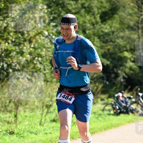 27.09.2026 - 35. Volkslauf durch das schöne Alstertal Dr. Thomas Lammeyer http://msf.ph/oto/10576481 27.09.2026 11:44:36 Laufen 1484 meine-sportfotos.de