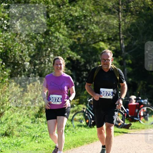 27.09.2026 - 35. Volkslauf durch das schöne Alstertal Dr. Thomas Lammeyer http://msf.ph/oto/10576491 27.09.2026 11:44:42 Laufen 3074, 3075 meine-sportfotos.de