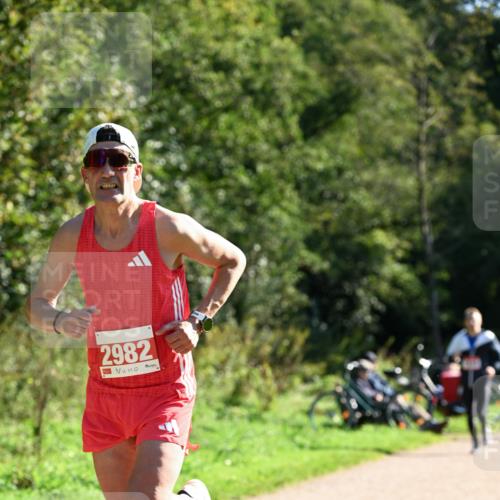 27.09.2026 - 35. Volkslauf durch das schöne Alstertal Dr. Thomas Lammeyer http://msf.ph/oto/10576647 27.09.2026 11:45:36 Laufen 112233, 2982 meine-sportfotos.de