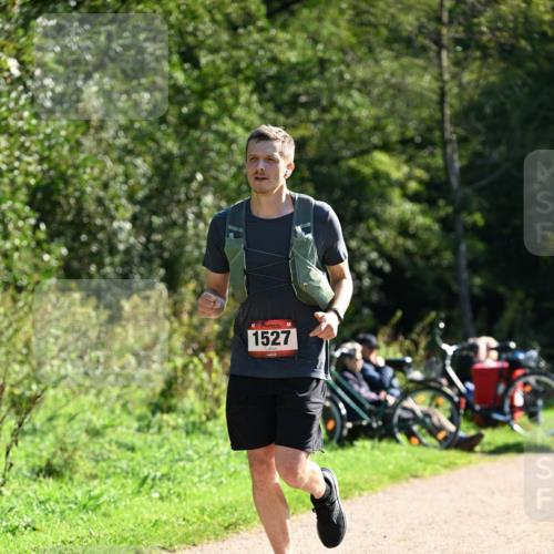 27.09.2026 - 35. Volkslauf durch das schöne Alstertal Dr. Thomas Lammeyer http://msf.ph/oto/10576830 27.09.2026 11:47:01 Laufen 1527 meine-sportfotos.de