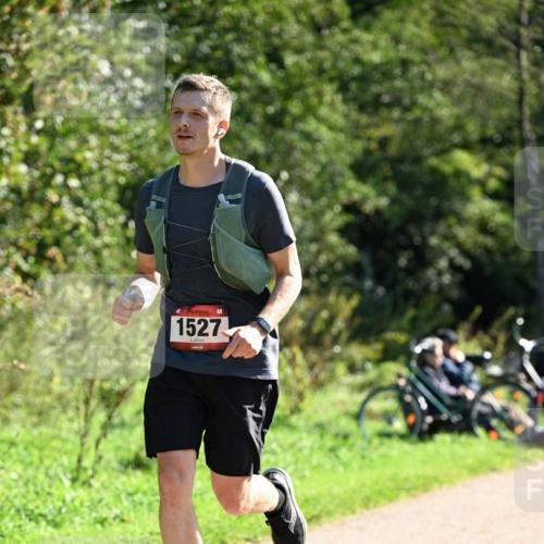 27.09.2026 - 35. Volkslauf durch das schöne Alstertal Dr. Thomas Lammeyer http://msf.ph/oto/10576837 27.09.2026 11:47:01 Laufen 1527 meine-sportfotos.de