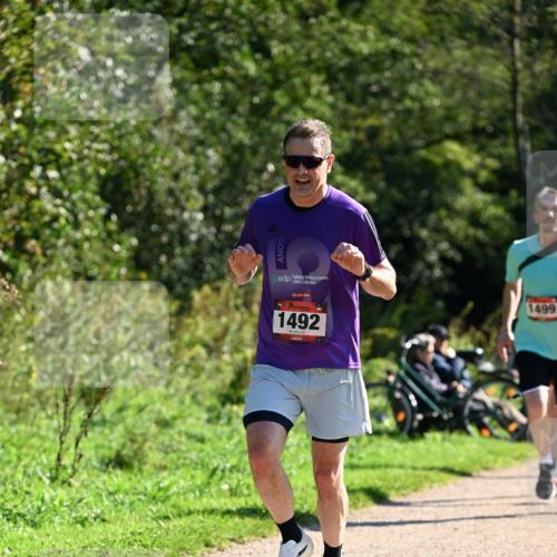 27.09.2026 - 35. Volkslauf durch das schöne Alstertal Dr. Thomas Lammeyer http://msf.ph/oto/10576847 27.09.2026 11:47:06 Laufen 1492, 1499 meine-sportfotos.de