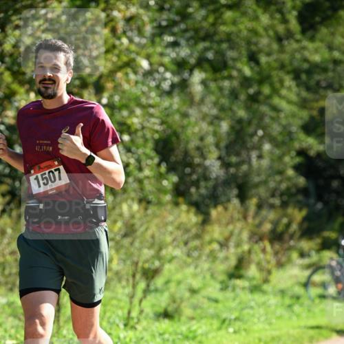 27.09.2026 - 35. Volkslauf durch das schöne Alstertal Dr. Thomas Lammeyer http://msf.ph/oto/10576876 27.09.2026 11:47:10 Laufen 42, 195, 1507 meine-sportfotos.de