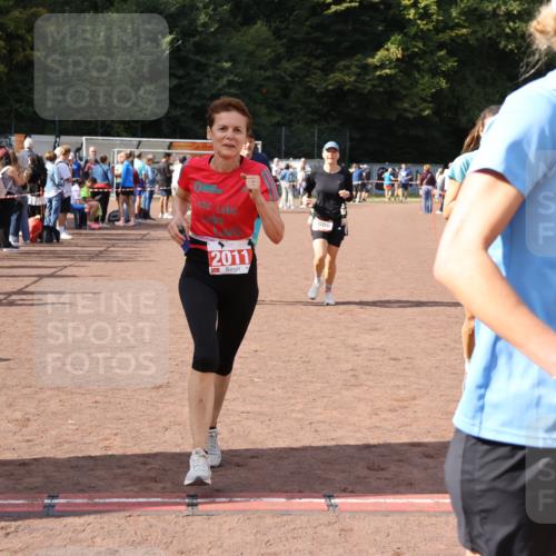 27.09.2026 - 35. Volkslauf durch das schöne Alstertal Strokosch-Dieckow http://msf.ph/oto/10576901 27.09.2026 12:31:19 Ziel 1086, 1649, 2011, 2012, 2013, 2198, 2310 meine-sportfotos.de