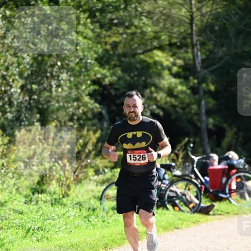 27.09.2026 - 35. Volkslauf durch das schöne Alstertal Dr. Thomas Lammeyer http://msf.ph/oto/10576907 27.09.2026 11:47:52 Laufen 1526 meine-sportfotos.de