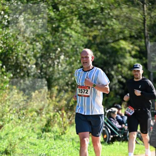 27.09.2026 - 35. Volkslauf durch das schöne Alstertal Dr. Thomas Lammeyer http://msf.ph/oto/10576943 27.09.2026 11:48:23 Laufen 1572, 552 meine-sportfotos.de
