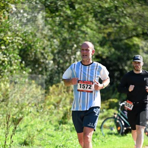 27.09.2026 - 35. Volkslauf durch das schöne Alstertal Dr. Thomas Lammeyer http://msf.ph/oto/10576948 27.09.2026 11:48:24 Laufen 1572, 552 meine-sportfotos.de