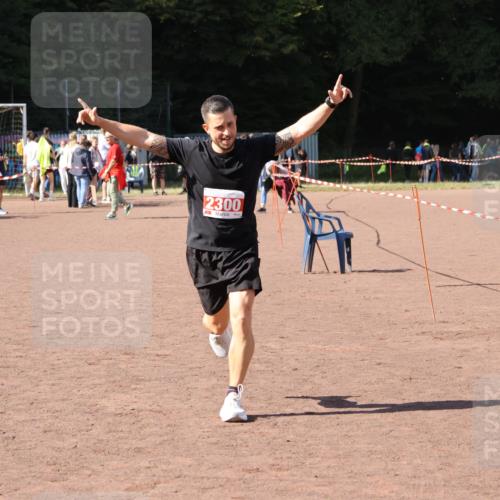 27.09.2026 - 35. Volkslauf durch das schöne Alstertal Strokosch-Dieckow http://msf.ph/oto/10577101 27.09.2026 12:40:19 Ziel 2300 meine-sportfotos.de