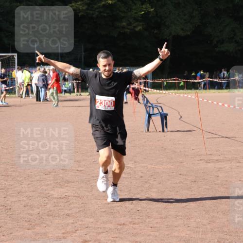 27.09.2026 - 35. Volkslauf durch das schöne Alstertal Strokosch-Dieckow http://msf.ph/oto/10577120 27.09.2026 12:40:19 Ziel 2300 meine-sportfotos.de