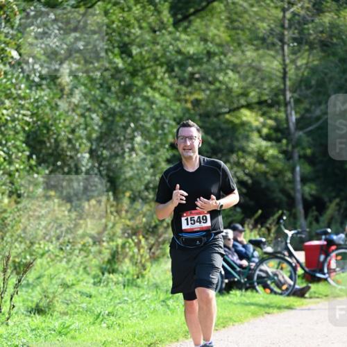 27.09.2026 - 35. Volkslauf durch das schöne Alstertal Dr. Thomas Lammeyer http://msf.ph/oto/10577139 27.09.2026 11:50:20 Laufen 1549 meine-sportfotos.de