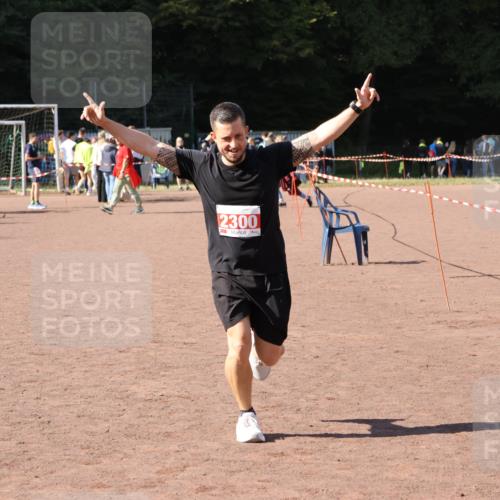 27.09.2026 - 35. Volkslauf durch das schöne Alstertal Strokosch-Dieckow http://msf.ph/oto/10577148 27.09.2026 12:40:20 Ziel 2300 meine-sportfotos.de