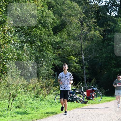 27.09.2026 - 35. Volkslauf durch das schöne Alstertal Dr. Thomas Lammeyer http://msf.ph/oto/10577186 27.09.2026 11:50:40 Laufen 1559 meine-sportfotos.de