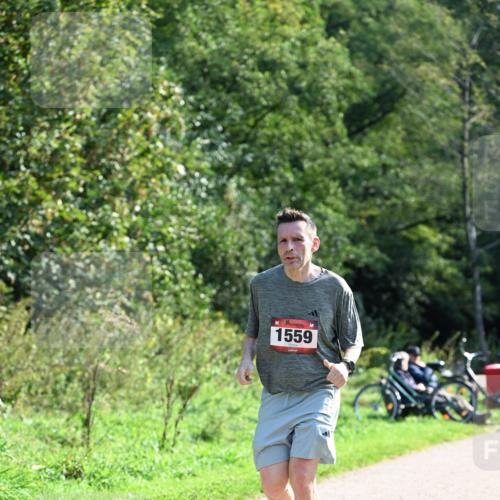 27.09.2026 - 35. Volkslauf durch das schöne Alstertal Dr. Thomas Lammeyer http://msf.ph/oto/10577195 27.09.2026 11:50:45 Laufen 1559 meine-sportfotos.de