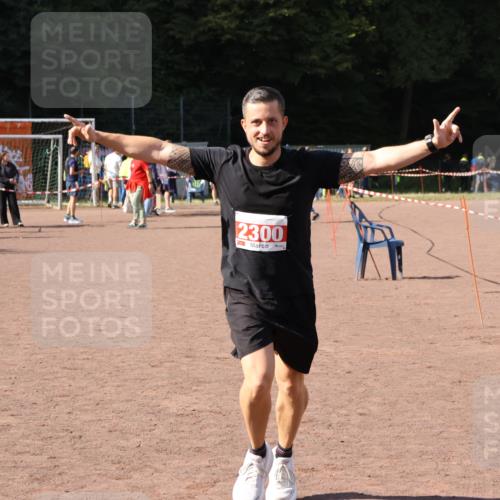27.09.2026 - 35. Volkslauf durch das schöne Alstertal Strokosch-Dieckow http://msf.ph/oto/10577198 27.09.2026 12:40:20 Ziel 2300 meine-sportfotos.de
