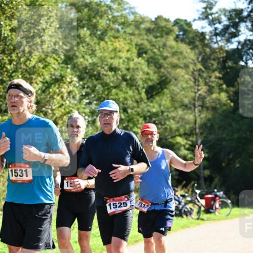 27.09.2026 - 35. Volkslauf durch das schöne Alstertal Dr. Thomas Lammeyer http://msf.ph/oto/10577258 27.09.2026 11:51:29 Laufen 1531, 1525, 1517 meine-sportfotos.de