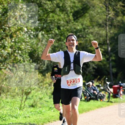 27.09.2026 - 35. Volkslauf durch das schöne Alstertal Dr. Thomas Lammeyer http://msf.ph/oto/10577349 27.09.2026 11:52:13 Laufen 2235 meine-sportfotos.de